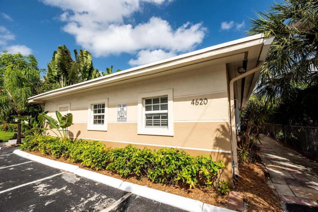 Апартаменты Ocean Flats 3 - Lauderdale-By-The-Sea Форт-Лодердейл Экстерьер фото